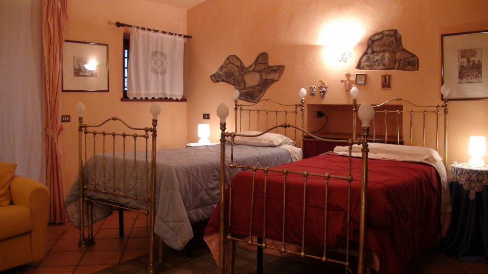 Heart Of Sicily Hotel Mistretta Екстериор снимка